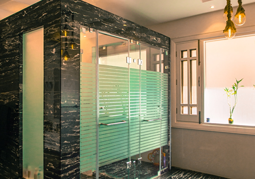 Impact-Resistant-Glass